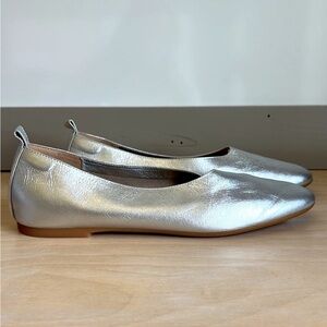 EVERLANE sz 11 silver leather The Day Glove ballet flats